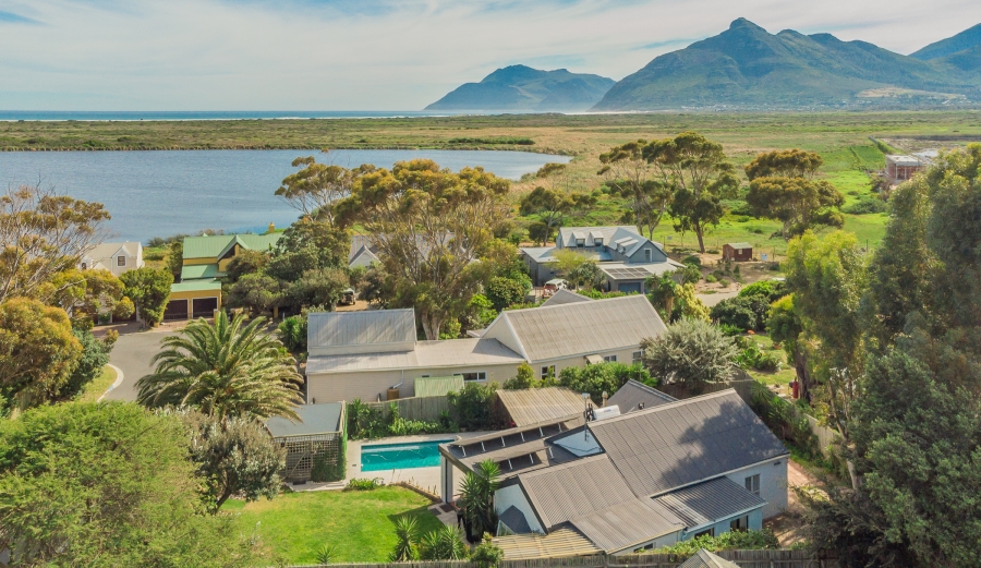 3 Bedroom Property for Sale in Imhoffs Gift Western Cape